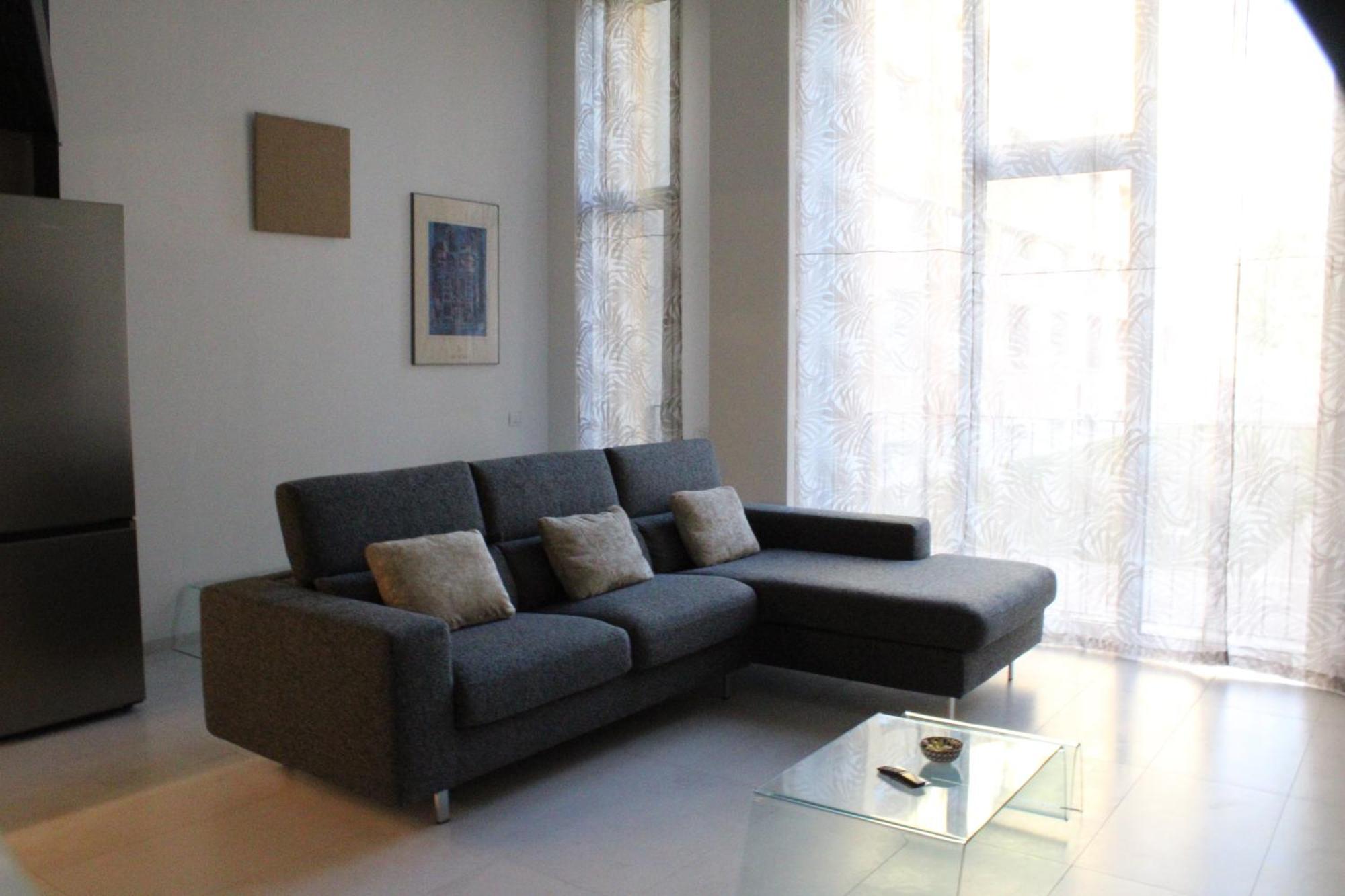 Milan Space Loft - Apartment Close To M5 Subway - Free Parking - Sky & Netflix Tv Kültér fotó